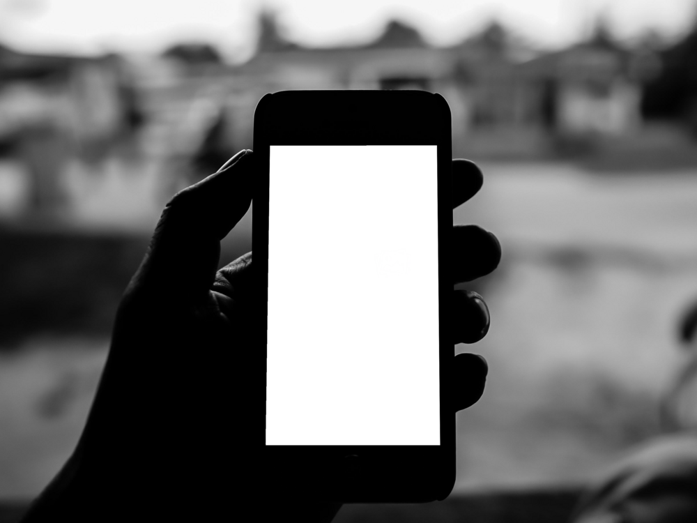 Mobile Mockup: light mobile